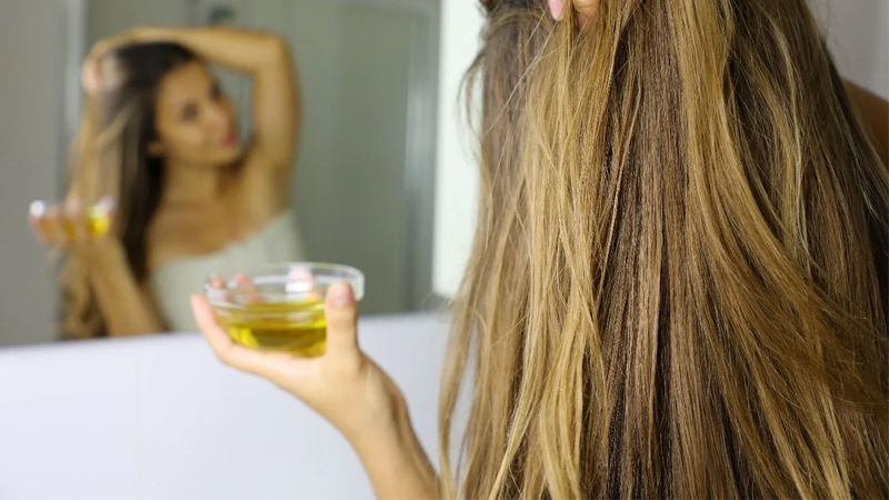 بهترین روغن برای جلوگیری از ریزش مو و پرپشت شدن موها