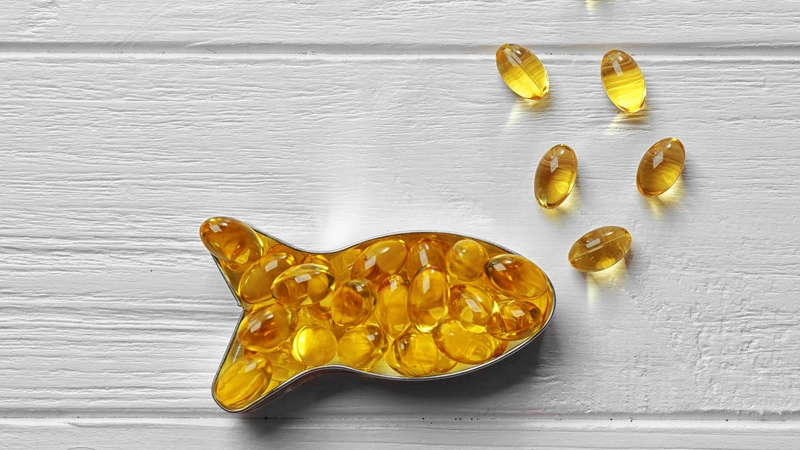 مصرف همزمان ویتامین دی و امگا 3 | تداخل، فواید و بهترین زمان مصرف